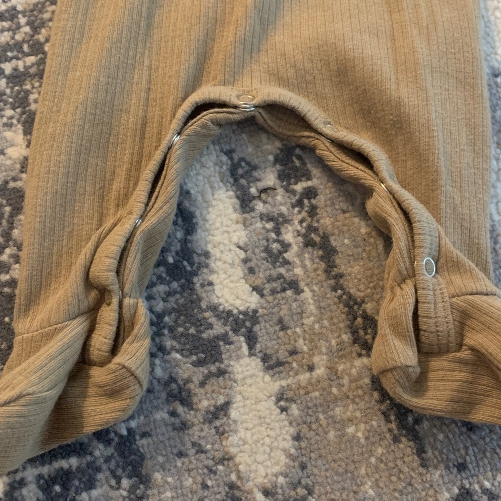 Quincy Mae Ribbed Footie - Picture 3 of 6